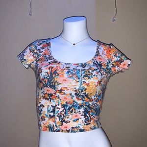 dELiA*s | Colorful Short Sleeve Crop Top